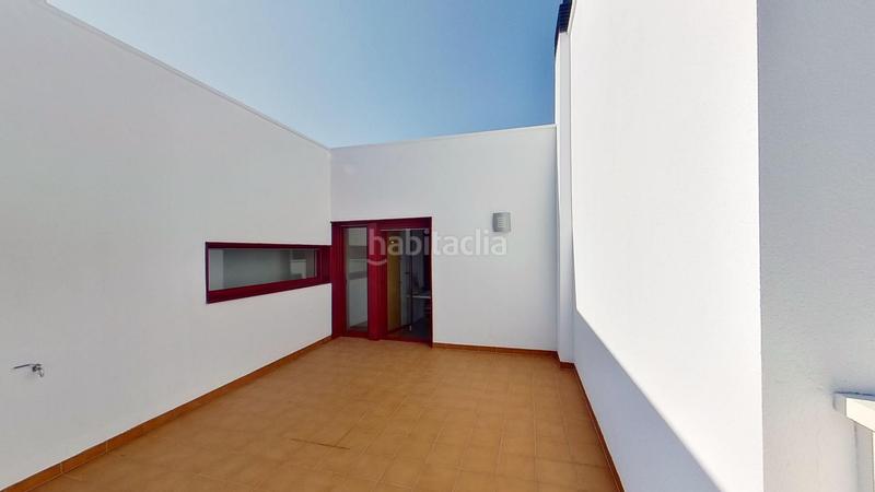 Foto 1837f2af-5102-4aef-955e-c2bdf2fda9aa. Casa adossada amb calefacció aparcament piscina a Castelldefels