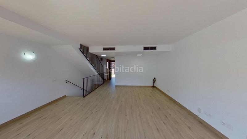 Foto 91276695-8c5c-4851-a48f-d262987ba440. Casa adossada amb calefacció aparcament a La Pineda Castelldefels