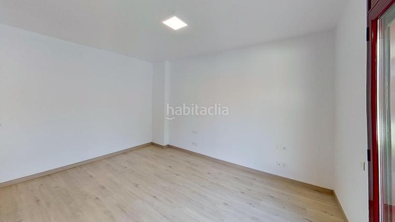 Foto 9ff9eb21-e3cb-4fd6-b52f-42e73fc8705a. Casa adossada amb calefacció aparcament a La Pineda Castelldefels