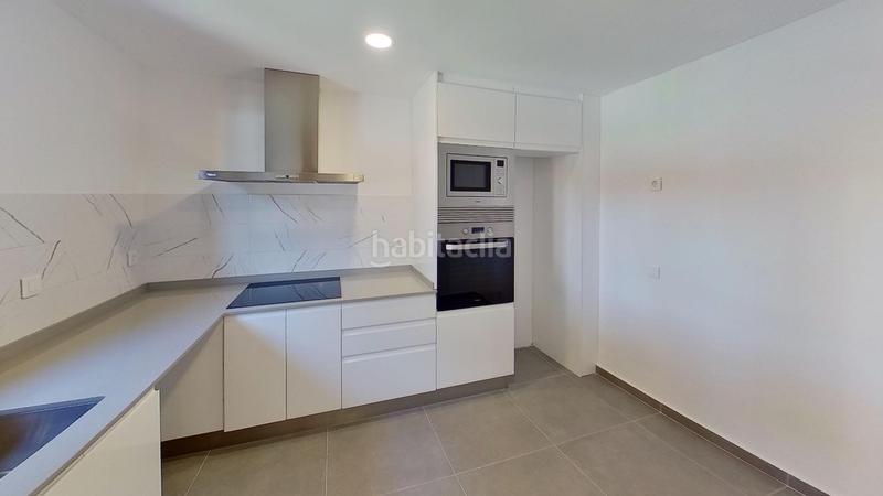 Foto ba2e4ef7-0353-494b-acde-119c99ff887c. Casa adossada amb calefacció aparcament a La Pineda Castelldefels