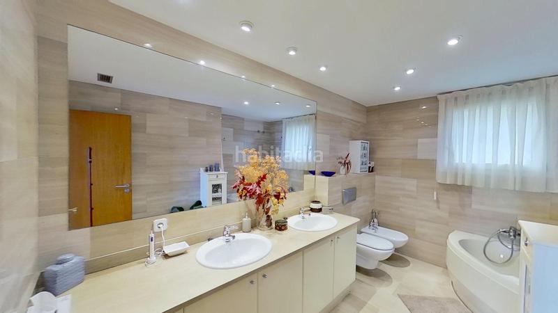 Foto 0a887276-c180-4f4b-8582-6e2e7f473d83. Duplex con riscaldamento parcheggio piscina in les botigues de Sitges Sitges