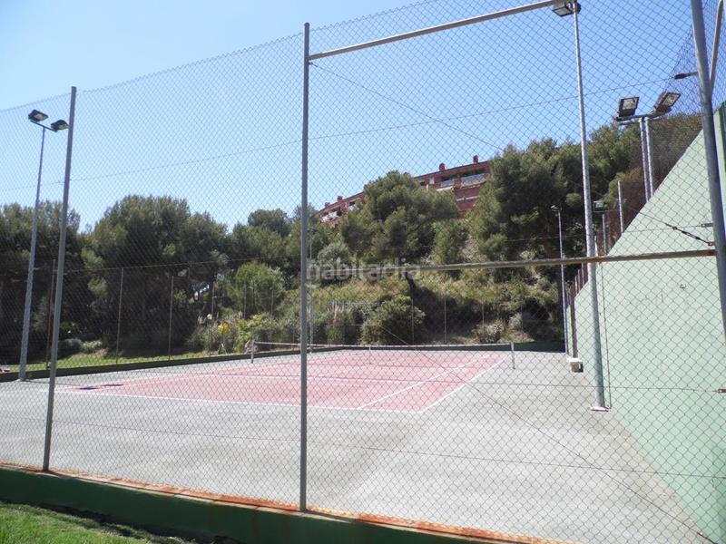 Foto ce6d17f5-fda1-4d0b-a303-100f73434101. Duplex con riscaldamento parcheggio piscina in les botigues de Sitges Sitges