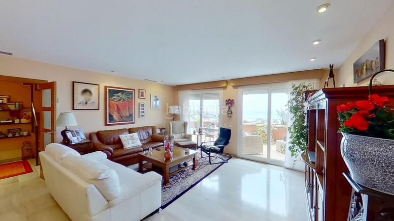 Foto f02fc4b2-629a-4c52-95bd-3e6ca30c8d98. Duplex con riscaldamento parcheggio piscina in les botigues de Sitges Sitges