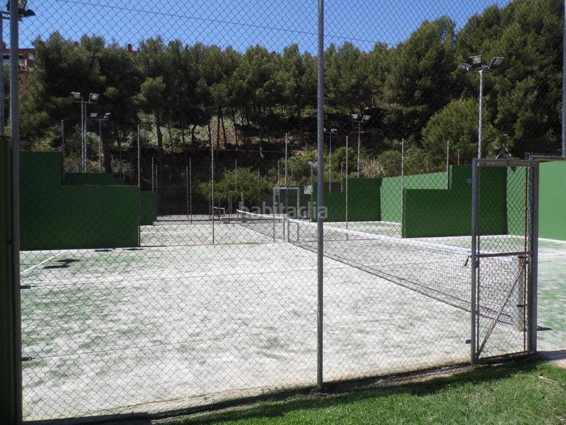 Foto f7e8b412-2c48-411b-be7b-8448bc48ebd8. Duplex con riscaldamento parcheggio piscina in les botigues de Sitges Sitges