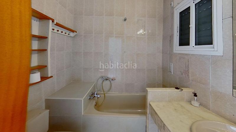 Foto 4c510912-5e53-4733-9e0d-5f5579e5912d. Casa a schiera con riscaldamento parcheggio piscina in Castelldefels