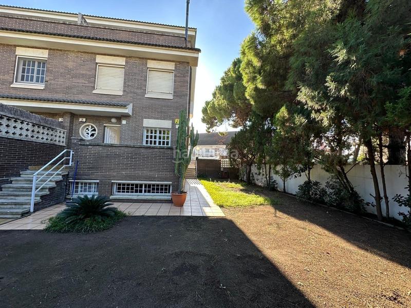 Foto 56a914da-535e-4e38-8a2d-13208499e888. Casa a schiera con riscaldamento parcheggio piscina in Castelldefels