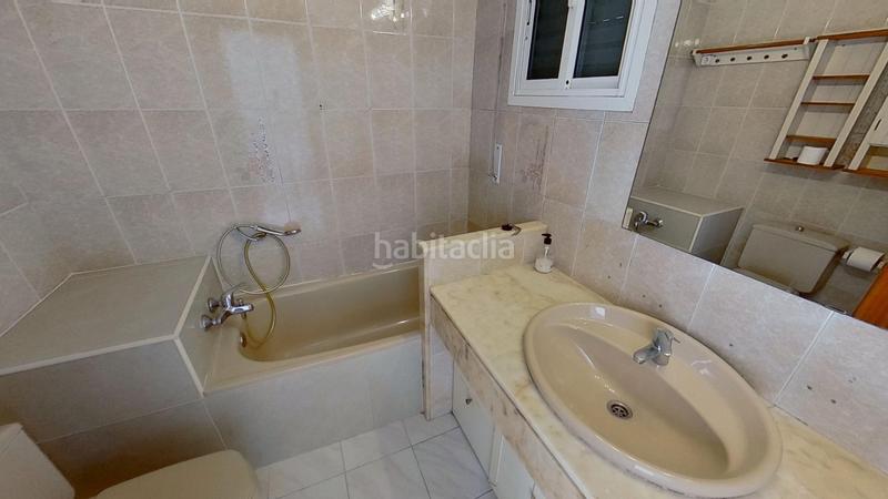 Foto c0c9f7ab-1788-4087-bc19-b56e3300019a. Casa a schiera con riscaldamento parcheggio piscina in Castelldefels