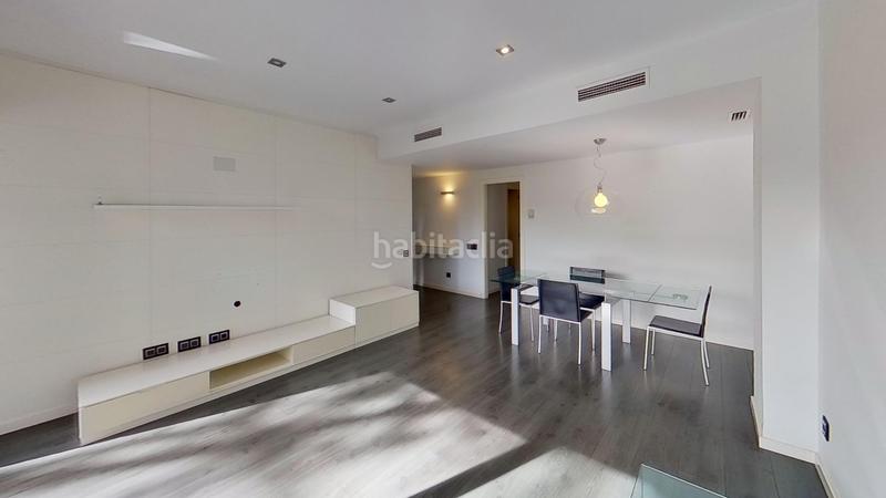 Foto 014f5428-6334-4fbf-86dc-23808e7231b4. Etagenwohnung mit pool in Gava Mar Gavà