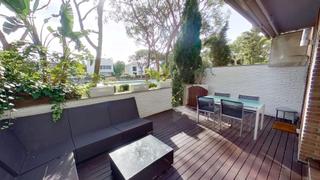 Appartement à Gava Mar. Unica planta baja en venta en gava mar