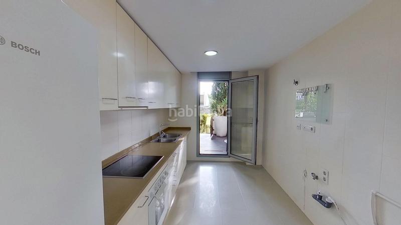 Foto f15e68ec-ce95-4793-94ba-994d98038e1d. Etagenwohnung mit pool in Gava Mar Gavà