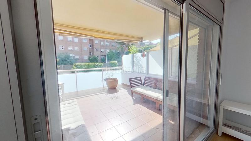 Foto b20f7c92-bb64-4172-a1df-792ee4214056. Affitto piano terra con riscaldamento parcheggio piscina in Castelldefels