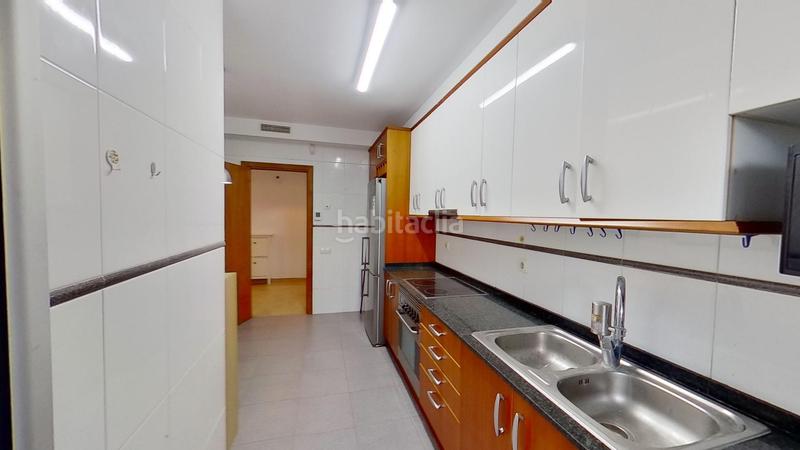 Foto 7f682fdf-e2a2-48ad-93ce-66c302c0b879. Alquiler planta baja alquiler planta baja 4 habitaciones en Castelldefels