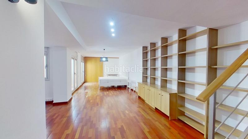 Foto 8e4bf5c5-0f86-4f7f-8515-b87c5acc16d7. Alquiler planta baja alquiler planta baja 4 habitaciones en Castelldefels