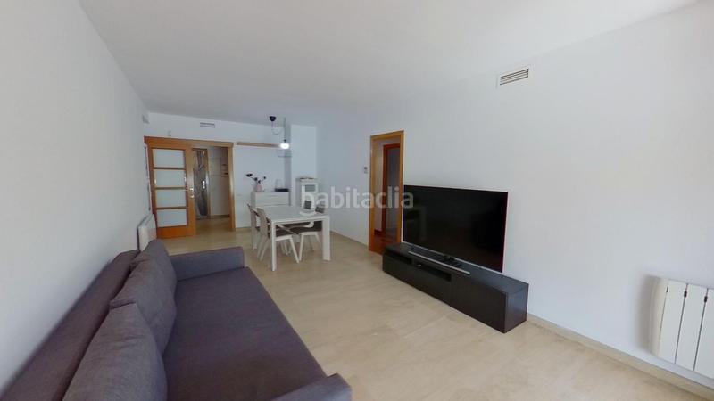 Foto b4227da0-69c9-4428-b3ca-d02303f8a806. Alquiler planta baja alquiler planta baja 4 habitaciones en Castelldefels