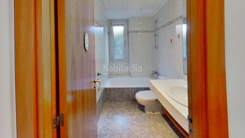 Foto bff63307-01b2-4e18-8ec5-6b20ea11a506. Lloguer planta baixa amb calefacció aparcament piscina a Castelldefels