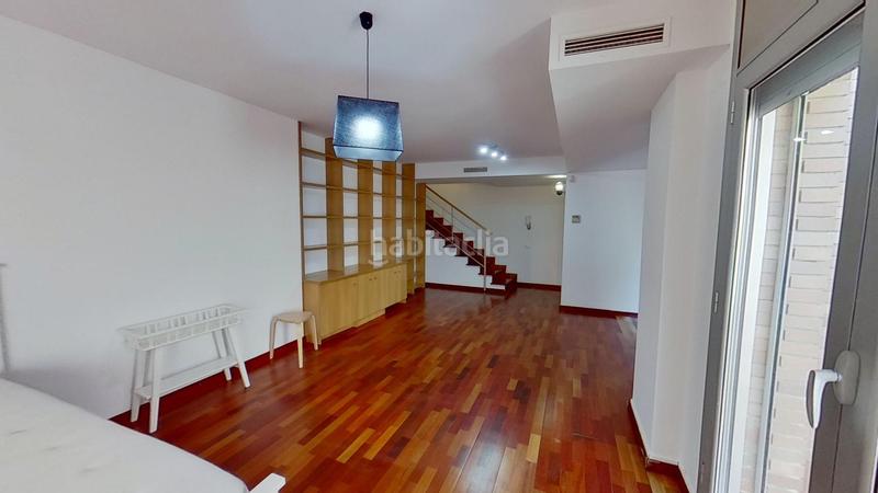 Foto 37ab04ad-d342-47f0-bd28-47894b6e5cd1. Rent ground floor with heating parking pool in Muntanyeta Castelldefels