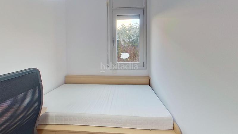 Foto 67cd56ed-18a8-4cb6-b061-4005ec121a8f. Rent ground floor with heating parking pool in Muntanyeta Castelldefels