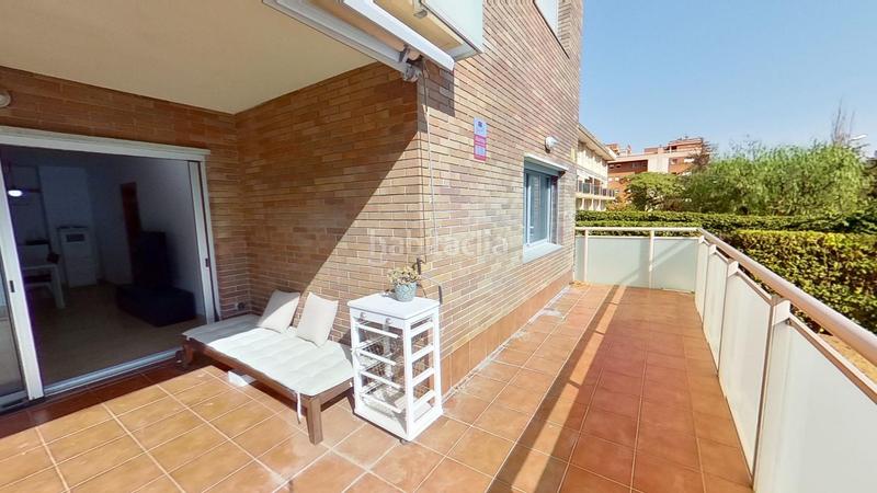 Foto bbf62555-9507-4c4d-b5a6-8d7aa47c55bc. Rent ground floor with heating parking pool in Muntanyeta Castelldefels