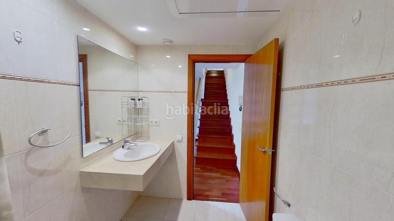 Foto cd59c97f-1b21-41eb-846d-bcceb379a6df. Rent ground floor with heating parking pool in Muntanyeta Castelldefels