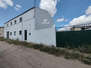 Nau industrial  Vega tordera. En cuenca, nave con parcela a 5 minutos de cuenca.