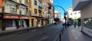 Location Local commercial  N/a. Local comercial en el centro de cuenca, totalmente acondicionado