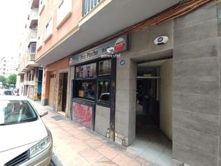 Local Comercial en Calle de Ramón y Cajal