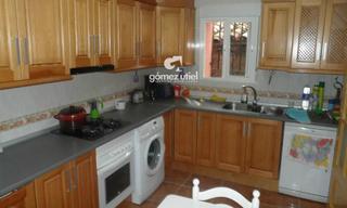 Casa  N/a. En portilla en plena serranía encontramos esta vivienda de seis