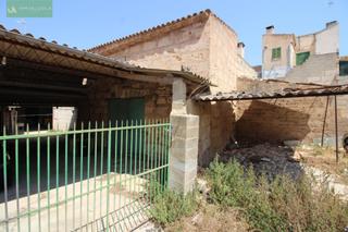 Maison à Maria de la Salut. Casa en maria y local