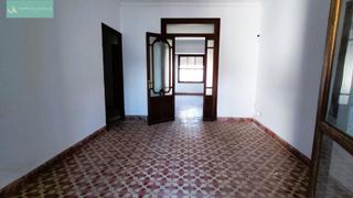 Casa a Lloseta. Bajos con garje y piso en lloseta un hogar lleno de luz