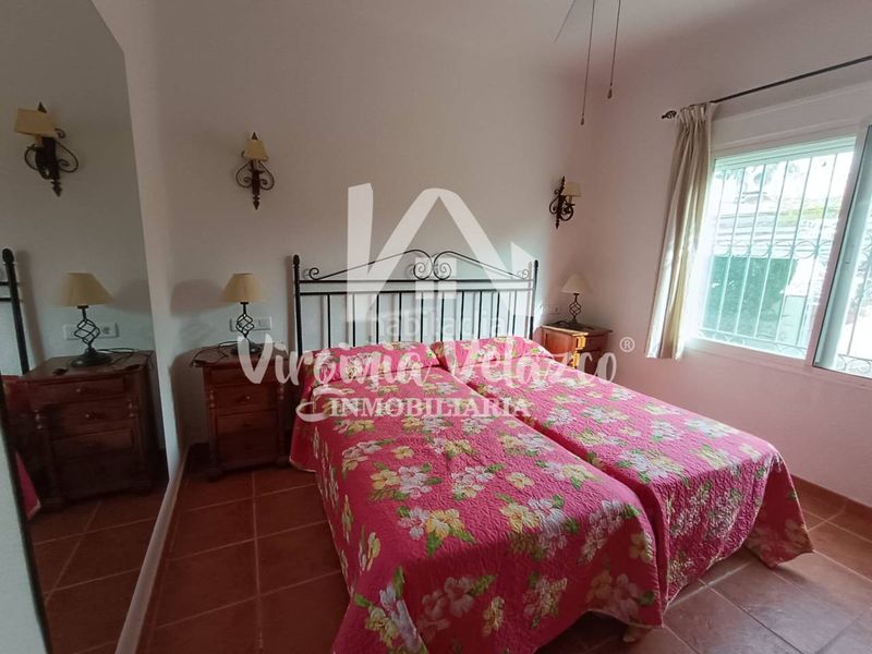 Foto 75c4de7e-7b9d-4331-90da-d564bceb2a79. Alquiler chalet  independiente . en Benajarafe
