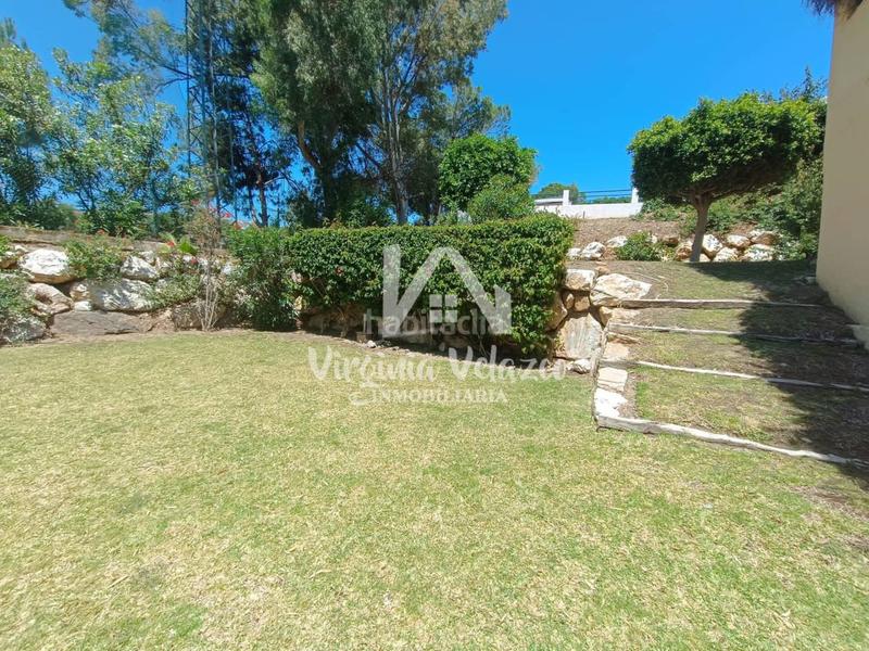 Foto d4eddba6-0583-43a7-986e-92a4f3489e6f. Semi detached house with parking pool in Añoreta Golf - Paraíso del Sol Rincón de la Victoria