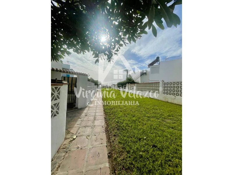 Foto f34e7812-075f-4261-b8f5-5654d2174efc. Casa adossada amb aparcament a Torre de Benagalbón Rincón de la Victoria