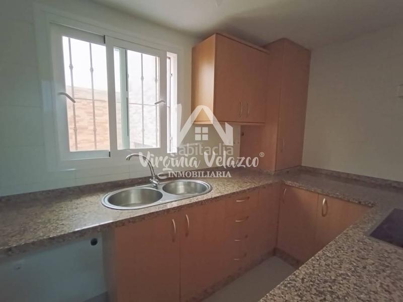 Foto 5cc6bbd7-0386-47a6-a9e6-520e03f06f52. Piso  en venta en El Palo en El Palo Málaga