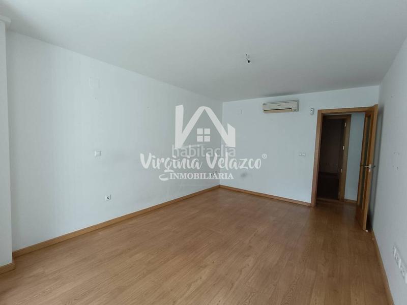 Foto dbe3a2a3-4e07-48b7-a2b1-3b03a3e6f7c4. Piso  en venta en El Palo en El Palo Málaga