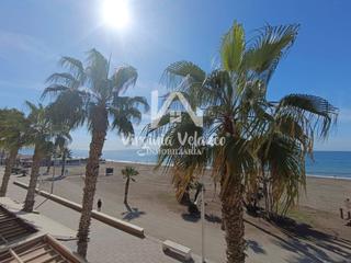 Appartement  Del mediterráneo. Apartamento en venta en primera línea de playa