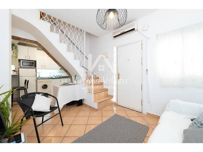 Foto f595ef53-e493-480f-8562-532fab8cf02b. Casa a schiera in Poniente-Faro Torre del Mar