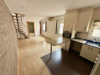 Etagenwohnung in Fontsanta-Fatjó. Vivienda tipo casa en zona el fatjo