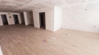 Geschäftsraum in Ciutat Cooperativa-Molí Nou. Local en molí nou - ciutat cooperativa, sant boi
