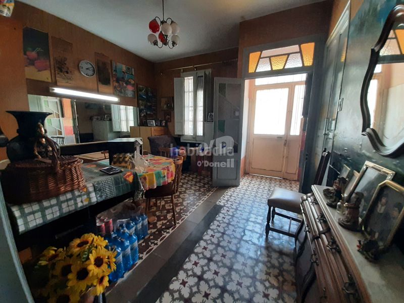 Foto 82a8a790-7e84-4e5f-b828-d9a53170a408. Casa amb calefacció a Vinyets-Molí Vell Sant Boi de Llobregat