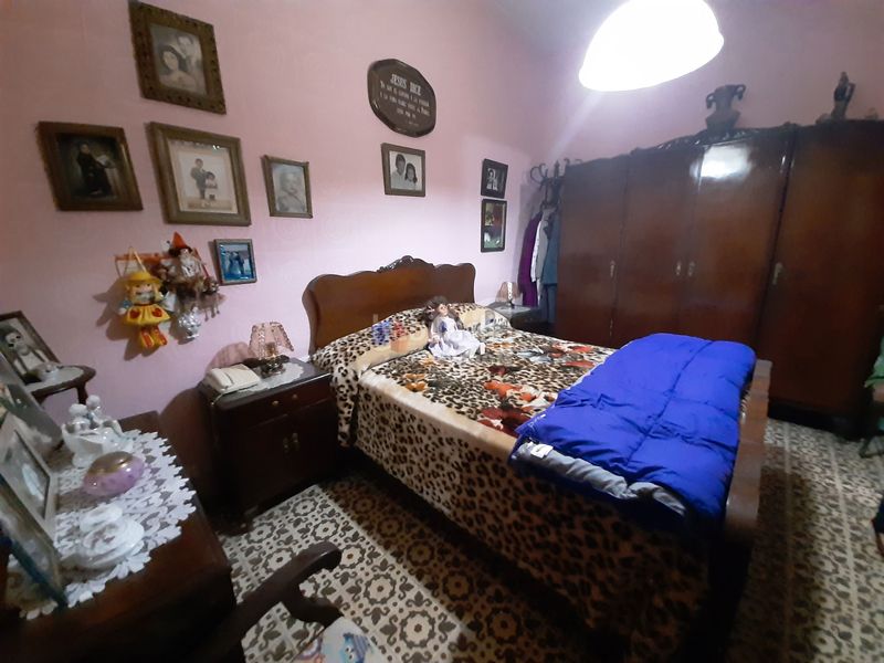 Foto 85ab5601-ad8a-439e-a838-f03a0f772a2c. Casa amb calefacció a Vinyets-Molí Vell Sant Boi de Llobregat