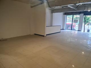 Business premise in Centre