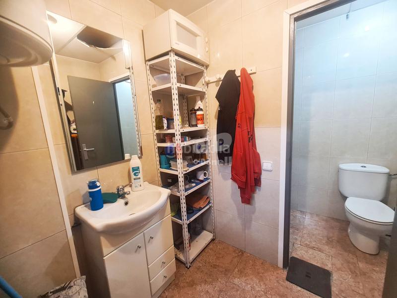 Foto 13d02612-6af5-4cf8-b542-b51ad645961c. Local comercial a Centre Sant Boi de Llobregat