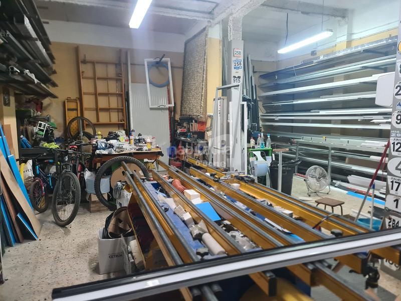 Foto 73808eaf-fad4-48d0-ad5e-cbb6b8a4999c. Local comercial a Centre Sant Boi de Llobregat