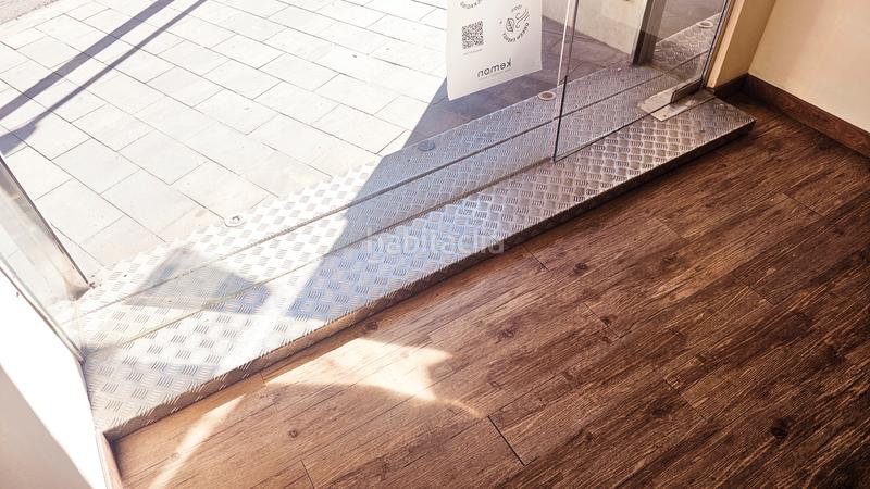 Foto 16a6b7ec-9ee7-4301-ab46-a99c5a847486. Rent business premise in Centre Sant Boi de Llobregat