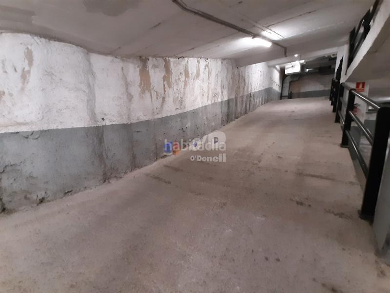 Foto dc518249-3e63-4615-8b13-94bdc43b092a. Parking coche en Vinyets-Molí Vell Sant Boi de Llobregat