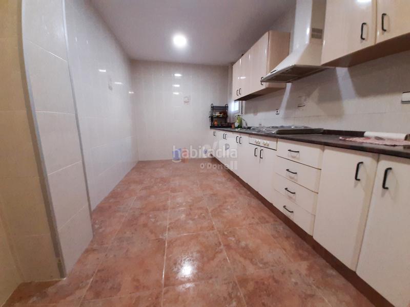 Foto 867b4a19-cf92-4fdc-9be7-f0dc83b79b97. Casa con riscaldamento in Centre Sant Boi de Llobregat