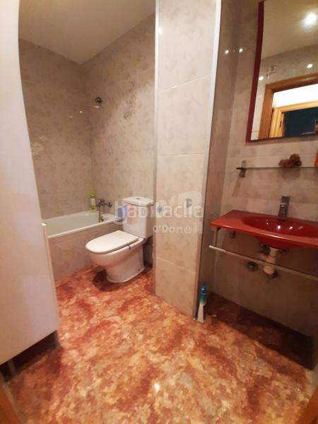 Foto b9c44259-c780-4344-a253-9c71dc65496d. Casa con riscaldamento in Centre Sant Boi de Llobregat