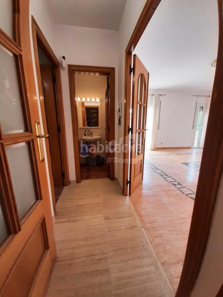 Foto ce54a567-4b8f-48bc-8a51-4e4da2f4eb79. Casa con riscaldamento in Centre Sant Boi de Llobregat