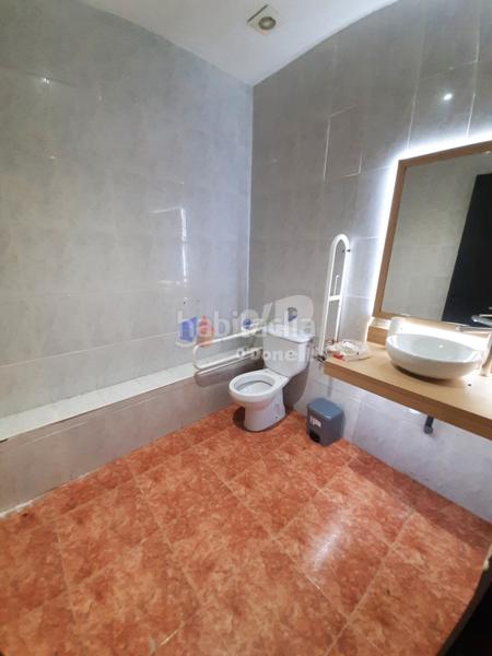 Foto 05fe4d09-f744-4076-8826-e05c6a8c742b. Local comercial local en zona cooperativa en Ciutat Cooperativa-Molí Nou Sant Boi de Llobregat