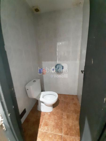 Foto a5a25fb2-dd16-4e45-8d60-b04b5a98f42f. Local comercial local en zona cooperativa en Ciutat Cooperativa-Molí Nou Sant Boi de Llobregat